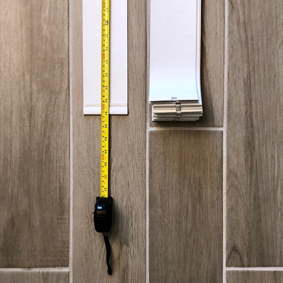 NEW White/ Off White Cloth Vertical Blinds - Picture 7 of 8